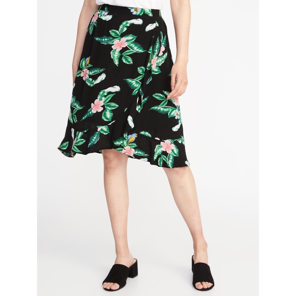 Old Navy Floral Wrap Skirt